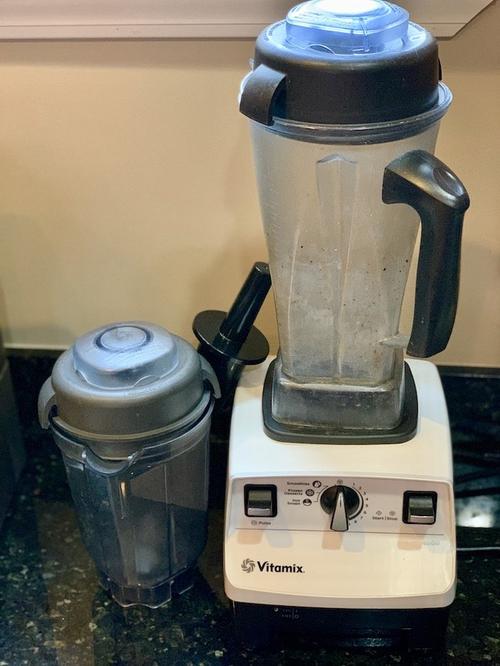 维他美仕破壁机开机键闪烁